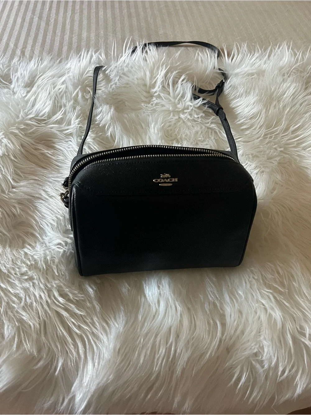 Coach Black Leather Crossbody Organizer Bag